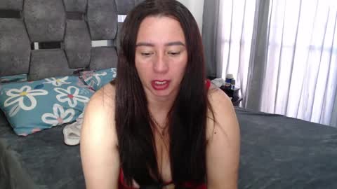 Lia online show from 05/03/26, 12:00