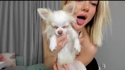 Snapshot of sarahphyllis chatting on 09/21/25, 06:31 sarahphyllis online show from 09/21/25, 06:31