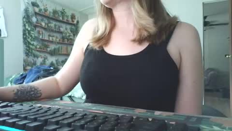 Sarah online show from 06/12/26, 09:35