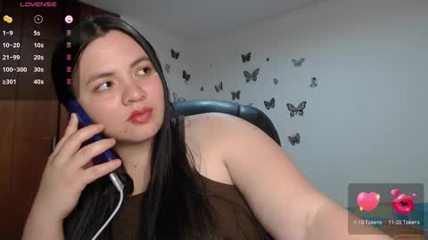 Snapshot of sarahros1 chatting on 09/24/25, 11:30 Sarah online show from 09/24/25, 11:30