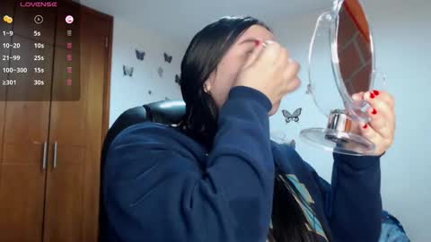 Snapshot of sarahros1 chatting on 10/03/25, 04:09 Sarah online show from 10/03/25, 04:09