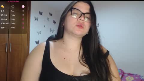 Sarah online show from 10/22/25, 03:51