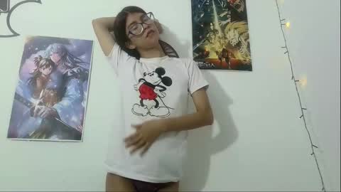 Snapshot of sarahsmitt chatting on 02/06/25, 07:18 Sarah online show from 02/06/25, 07:18