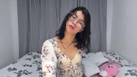 Sarah  online show from 03/03/26, 08:15