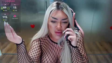 Sarah online show from 11/18/25, 07:46