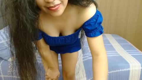 Snapshot of sarahsweetty chatting on 02/02/25, 06:58 Sarah online show from 02/02/25, 06:58