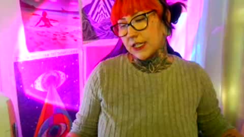 Sarah T online show from 10/09/25, 10:30