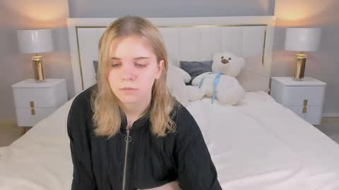 sarahwantslove online show from 03/27/26, 08:30