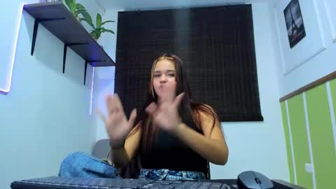 Sarai online show from 01/16/26, 06:56