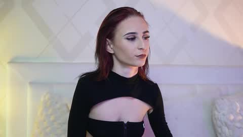 Snapshot of saraiangel chatting on 09/27/25, 06:46 Sarai online show from 09/27/25, 06:46