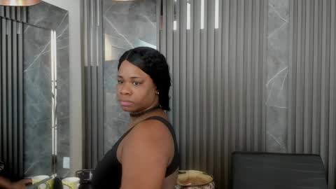 Sarai online show from 01/15/25, 03:11