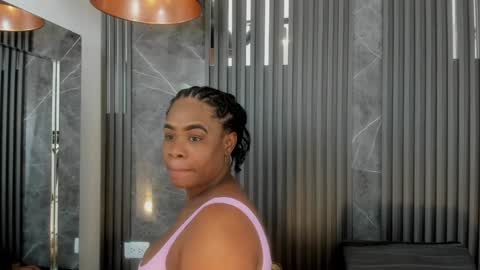 Sarai online show from 02/01/25, 12:37