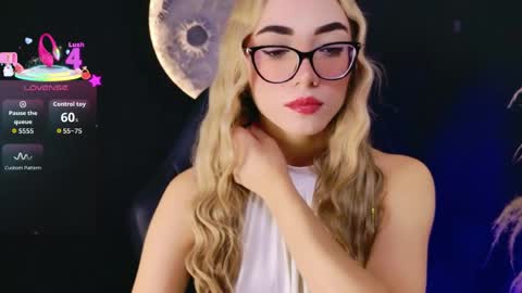 Sara jones   online show from 06/06/26, 02:00