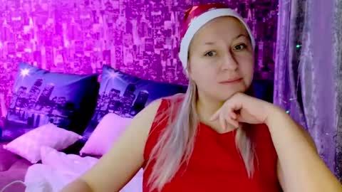 Sara online show from 12/25/24, 07:13