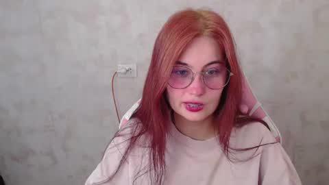 Snapshot of sarakinski chatting on 07/13/26, 11:02 Sara online show from 07/13/26, 11:02
