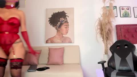 Sara online show from 04/28/26, 01:16