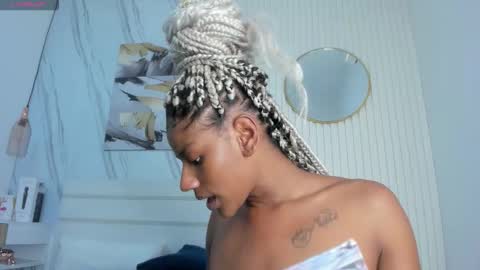 Sara Lewis online show from 02/21/26, 10:38