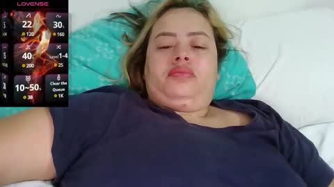 sara martinez online show from 03/09/25, 02:21