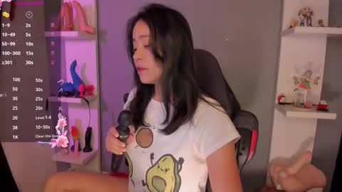 Snapshot of saraowens1 chatting on 02/25/26, 12:26 saraowens online show from 02/25/26, 12:26