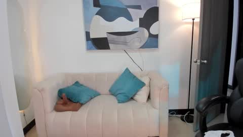 I am Sara  online show from 03/13/26, 09:10