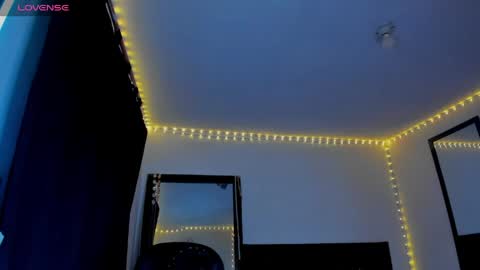 Sara  online show from 04/16/26, 06:03