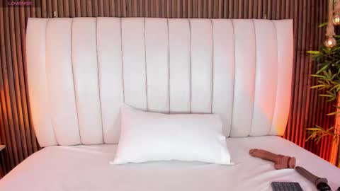 Sara   online show from 02/27/26, 11:05