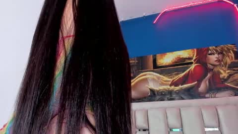  Sara  online show from 01/22/25, 12:17