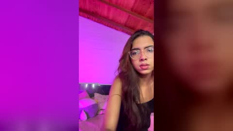 sarasaenz999 online show from 03/06/26, 09:17