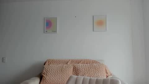 Sara  sarasmithfun by instagram online show from 05/24/26, 03:06