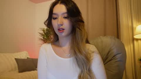 Shara online show from 09/18/25, 01:13