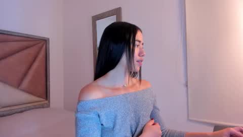      online show from 12/14/25, 12:27