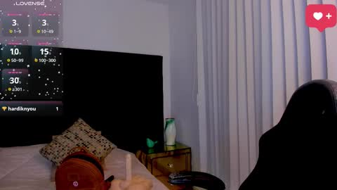      online show from 02/25/26, 01:37