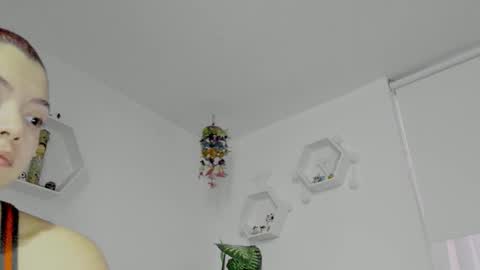 Saray  online show from 01/07/26, 11:18