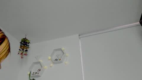 Saray  online show from 01/16/26, 11:31