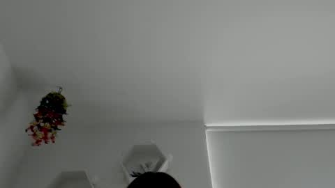 Saray  online show from 04/20/26, 09:16