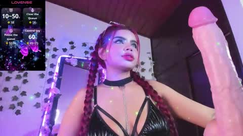 saray__jones online show from 09/26/25, 12:09