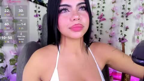 saray__jones online show from 07/15/26, 06:35