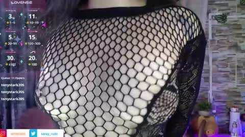 Snapshot of saray_cute_ chatting on 02/11/25, 06:44 Lista de deseos online show from 02/11/25, 06:44