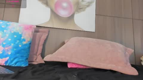 Snapshot of saraycollins chatting on 07/16/26, 03:34 online show from 07/16/26, 03:34