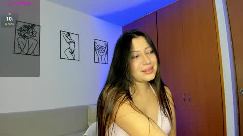 saraysweet_ online show from 06/04/26, 10:38