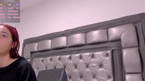 Baby Saren online show from 10/18/25, 12:28