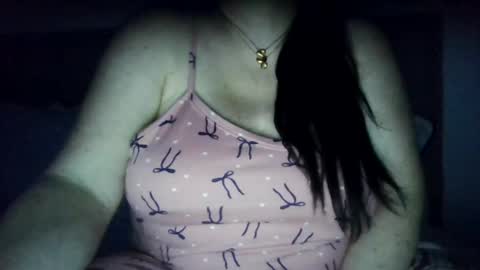 Sara online show from 11/28/25, 02:03