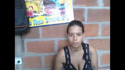 Snapshot of sareya_mixx chatting on 12/19/25, 07:10 Sareya mixx online show from 12/19/25, 07:10