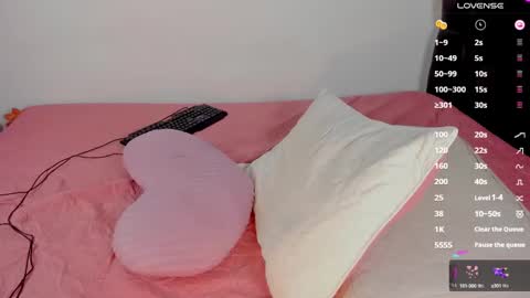 Heeey Help me reach 100 likes up online show from 03/12/25, 04:41