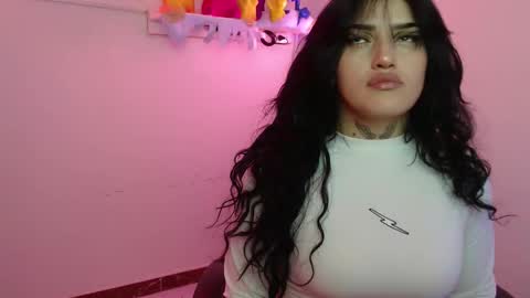 Sari  online show from 10/06/25, 09:56