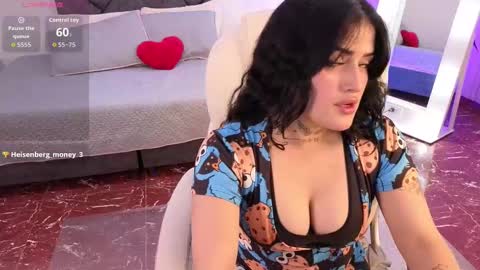 Sari  online show from 11/10/25, 10:31