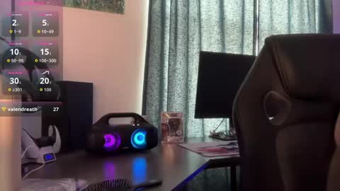 Snapshot of sariaaahh chatting on 09/26/25, 06:12 sariaaahh online show from 09/26/25, 06:12