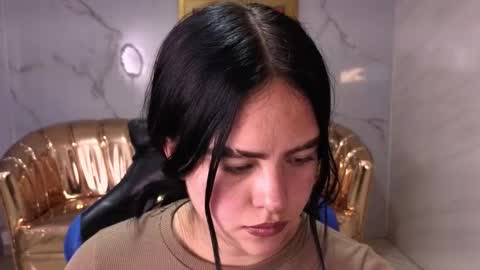 Sara  online show from 03/13/26, 08:15