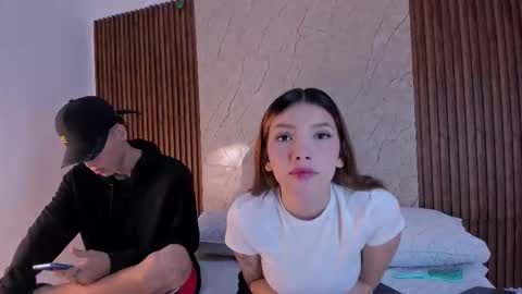  SARIYA Y ALEXIS  online show from 03/24/26, 11:15