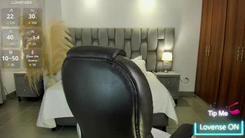Snapshot of sarita_evanss chatting on 06/16/26, 02:03 Saritaaa online show from 06/16/26, 02:03